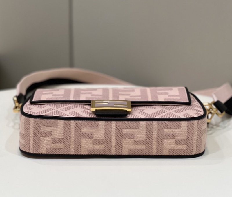 Fendi Baguette Light Pink For Women, Women’ Handbags, Shoulder And Crossbody Bags 10.6in/27cm FF 8BR600
