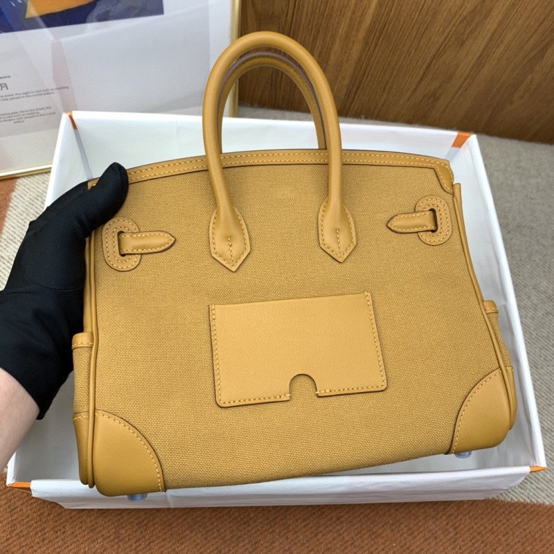 Hermes Birkin Cargo 25 Beige, Silver Toned Hardware Bag For Women, Women’s Handbags, Shoulder Bags 9.8in/25cm
