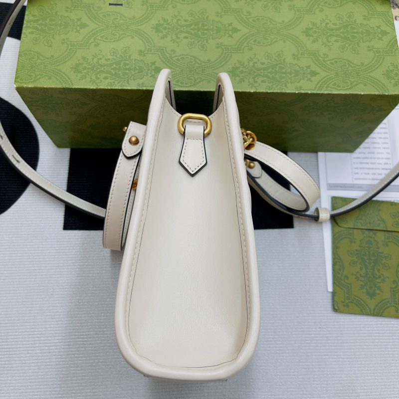 Gucci Marmont Matelasse Mini Bag White For Women, Women’s Bags 7.5in/19cm GG ‎696123 DTDHT 9022