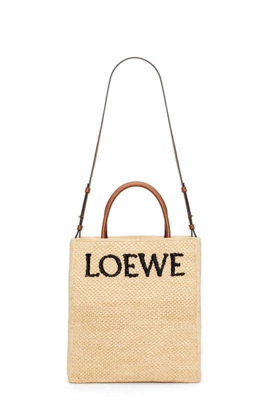Loewe Standard A4 Tote Bag Beige For Women 14.2 Inches/ 36 Cm A563R18X02