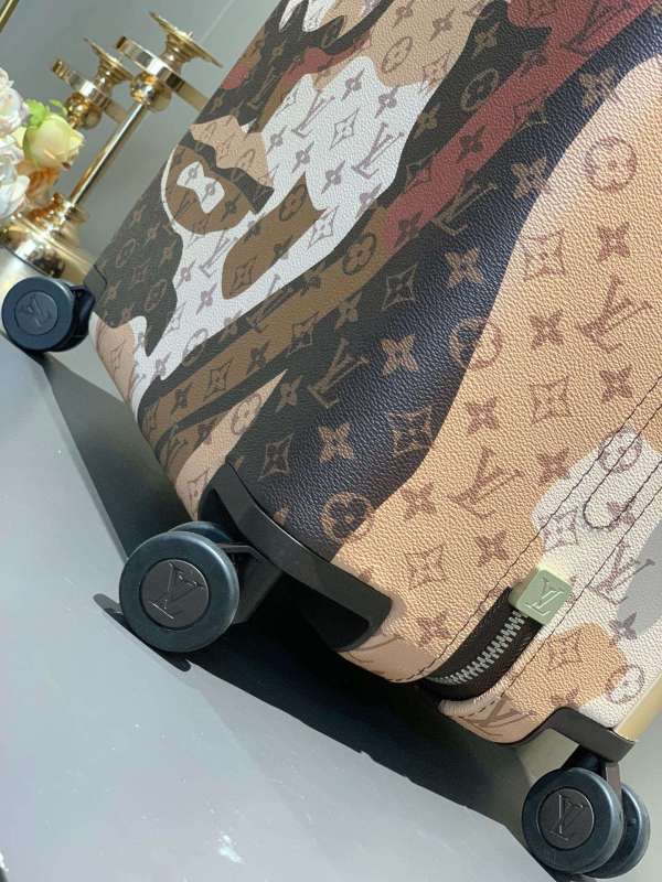 Louis Vuitton Horizon Four Wheel Trolley Case Brown 21.7in/55cm
