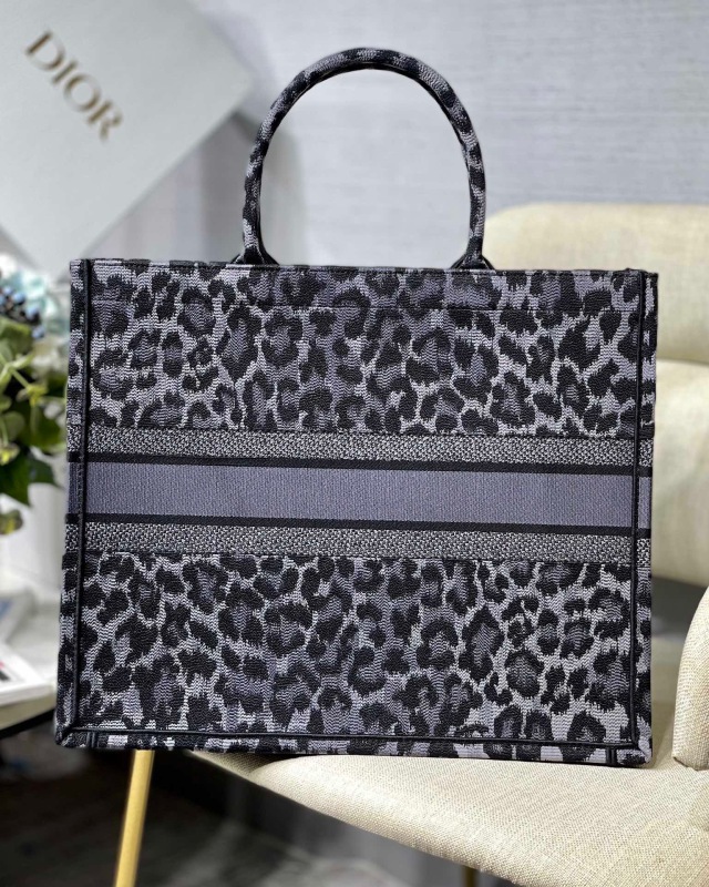 Christian Dior Large Dior Book Tote Gray Multicolor , For Women, Women’s Handbags 16.5in/42cm CD M1286ZRHM_M842