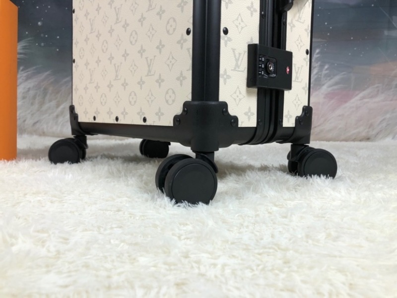 Louis Vuitton Rolling Trunk White 55cm/21.6in