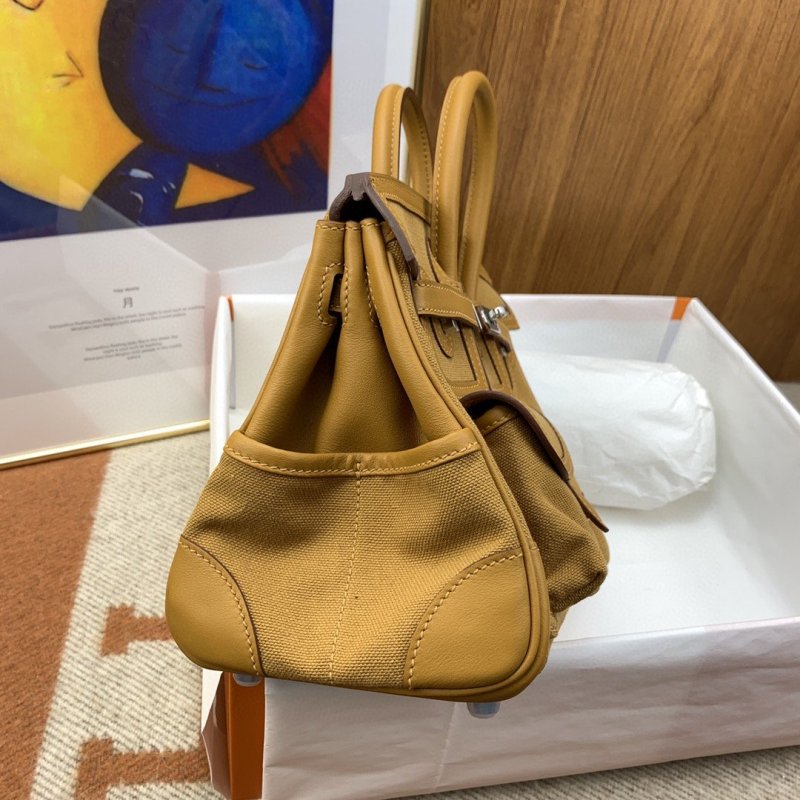 Hermes Birkin Cargo 25 Beige, Silver Toned Hardware Bag For Women, Women’s Handbags, Shoulder Bags 9.8in/25cm