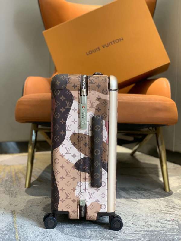 Louis Vuitton Horizon Four Wheel Trolley Case Brown 21.7in/55cm