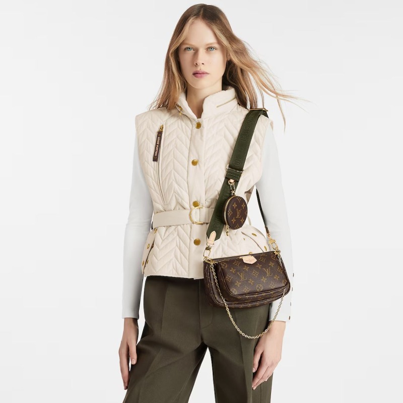 Louis Vuitton Multi Pochette Accessoires Monogram Canvas Khaki For Women, Women’s Handbags, Shoulder And Crossbody Bags 9.4in/24cm LV M44813