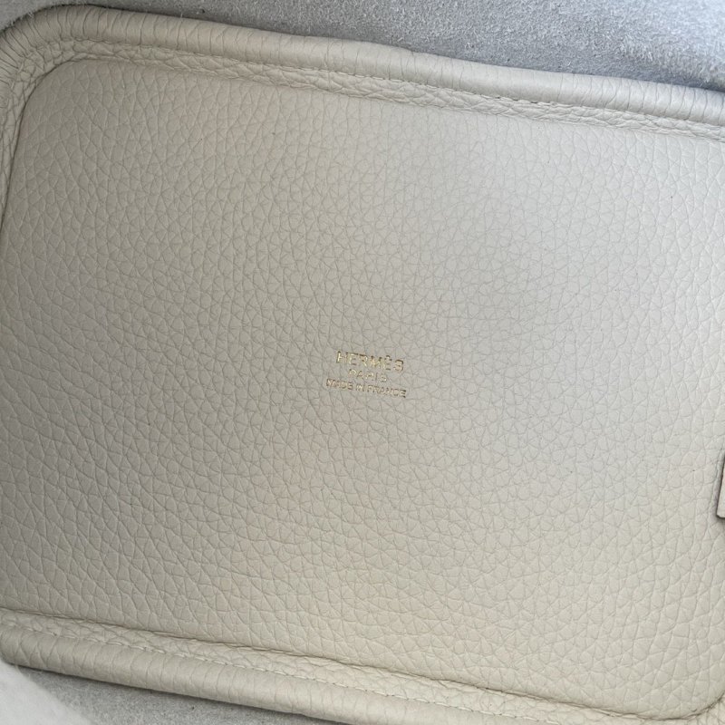 Hermes Picotin Lock 18 Bag White For Women, Women’s Handbags 7.1in/18cm