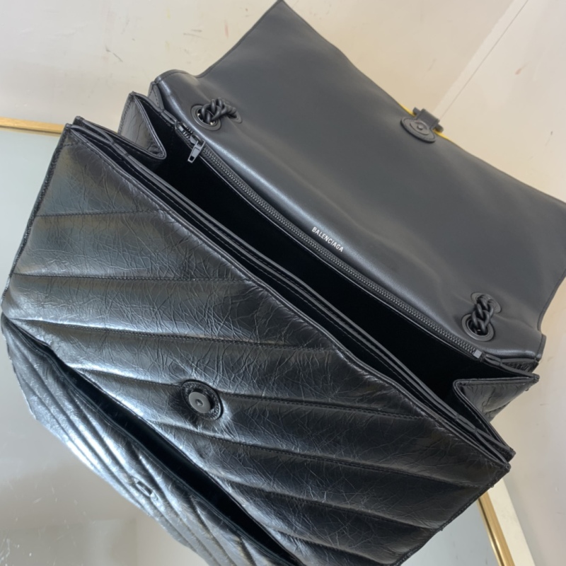 Balenciaga Crush Large Chain Bag Quilted In Black For Women 15.7in/ 40cm