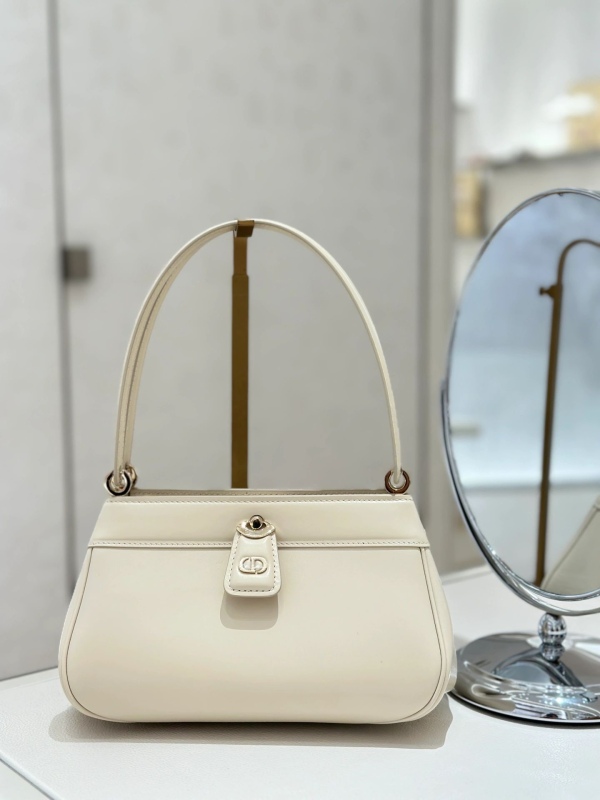 Christian Dior Small Dior Key Bag White For Women 8.5in/22cm M1844OBEQ_M49U
