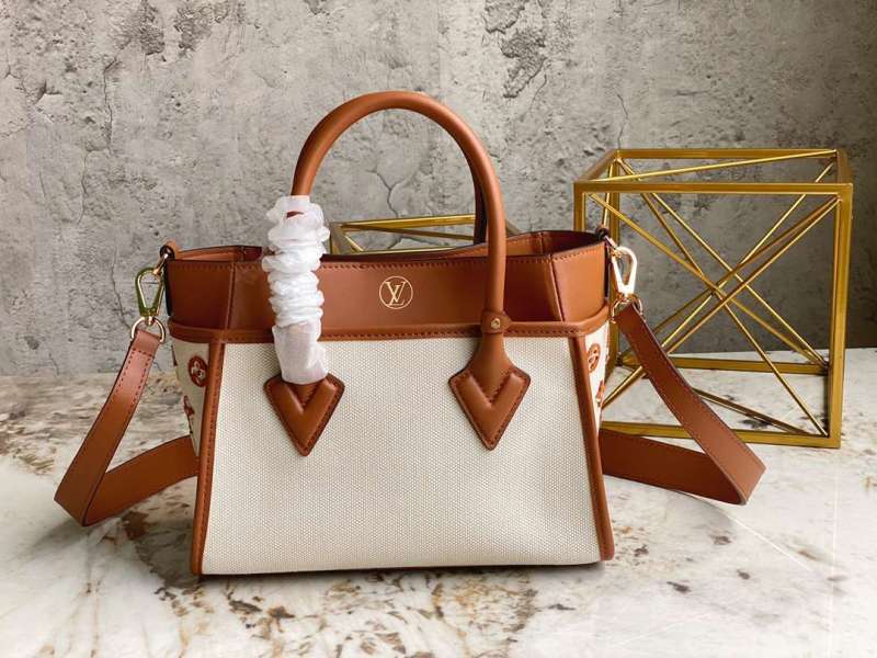 Louis Vuitton On My Tote Bag Brown For Women 9.8in/25cm