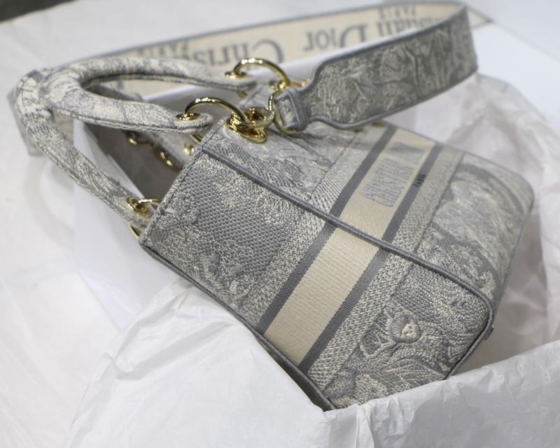 Christian Dior Medium Lady D-Lite Bag Grey, For Women, Women’s Handbags 24cm/9.5in CD