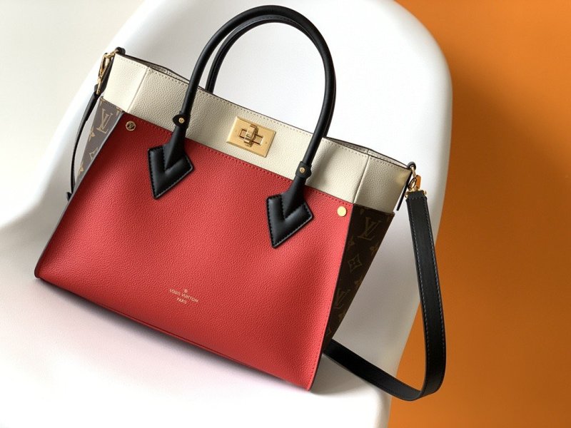 Louis Vuitton On My Side MM Tote Bag Monogram Canvas Red For Women, Women’s Handbags, Shoulder Bags 12in/31cm LV M53824