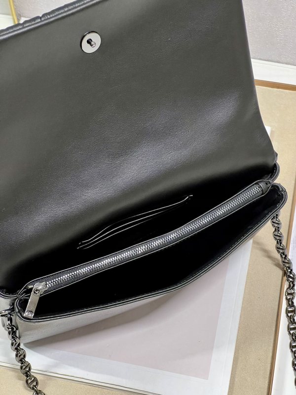 Dior Caro Macrocannage Pouch Black/White For Women 7.5in/19.5cm S5135BNHH_M900