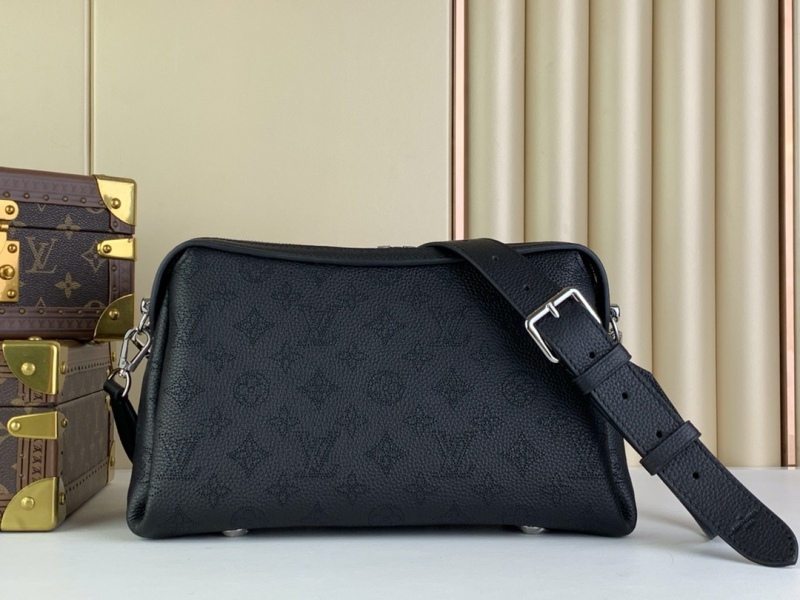Louis Vuitton Hand It All PM Black For Women 11.4in/29cm