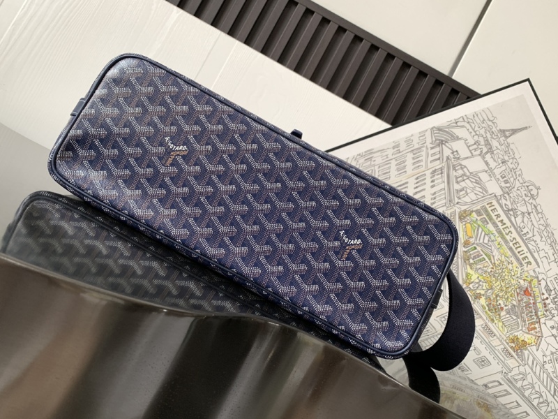 Goyard Capetien MM Messenger Bag Navy Blue For Women‎ 10.2in/26cm CAPETIMMLTY12CG12P