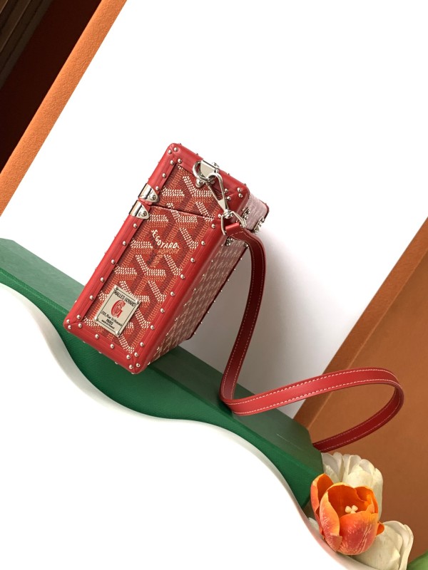 Goyard Cassette Trunk Bag Red For Women‎ 5.9in/15cm CASSETPMLTY02CL02P