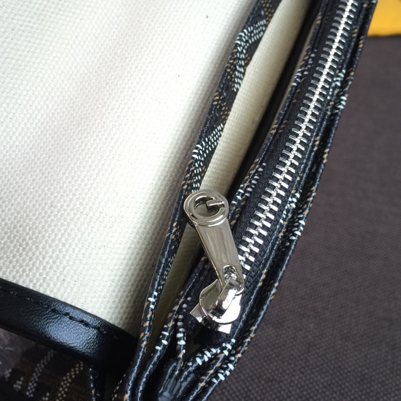 Goyard Plumet Pocket Wallet Black For Women‎ 8.1in/20.5cm