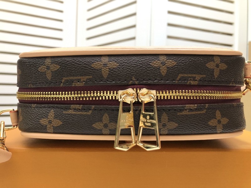 Louis Vuitton Deauville Mini Monogram Canvas By Nicolas Ghesquiere For Women, Women’s Handbags, Shoulder And Crossbody Bags 8.3in/22cm LV M45528