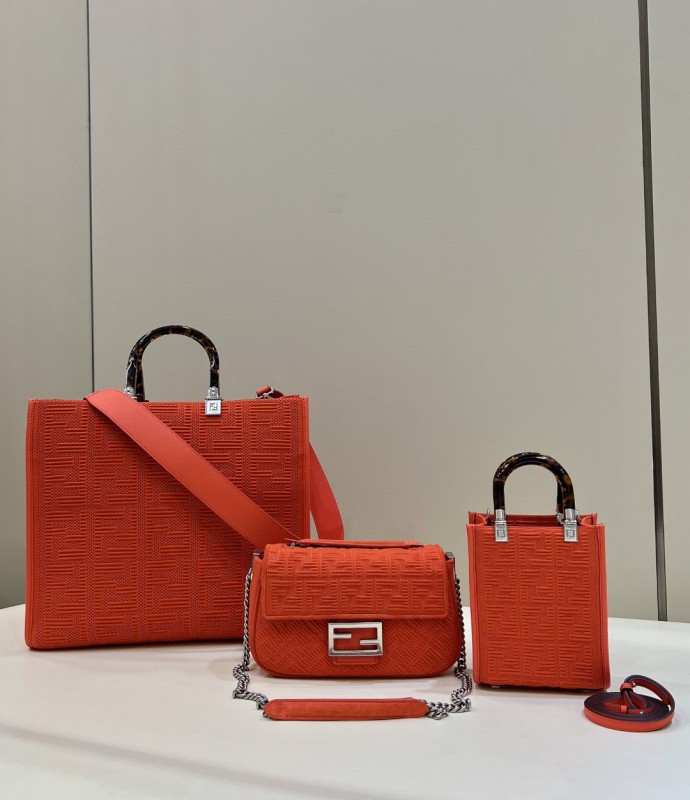 Fendi Baguette Chain Midi Red FF Fabric Bag For Woman 14.5cm/6in 8BR793AHW5F1F2I