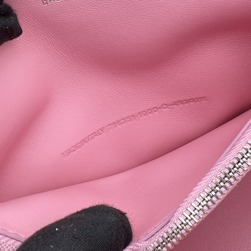 Balenciaga Crush Small Chain Bag Black/Pink/Silver/White For Women‎ 9.8in/24.9cm 716351210J09001