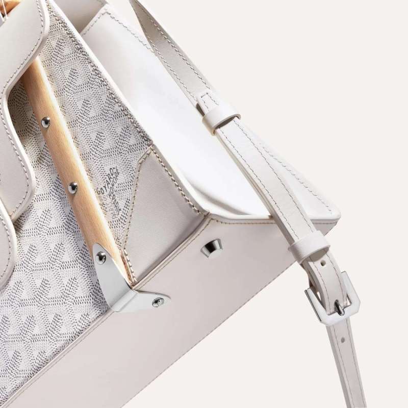Goyard Saïgon PM White Bag For Women SAIGOBPMLTY50CL50P- 28 Cm/ 11 Inches