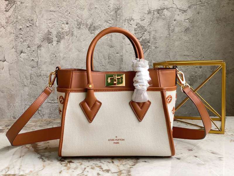 Louis Vuitton On My Tote Bag Brown For Women 9.8in/25cm