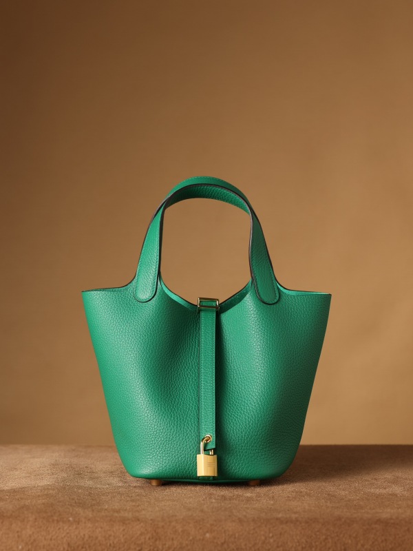 Hermes Picotin Lock 18 Green Bag For Women, Women’s Handbags 7.1in/18cm