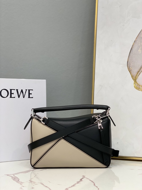 Loewe Small Puzzle Bag Black For Women 9.4in / 24cm