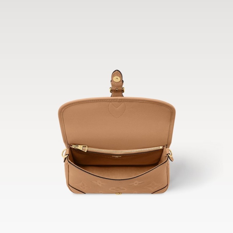 Louis Vuitton Diane Arizona For Women 9.4in/24cm M11817