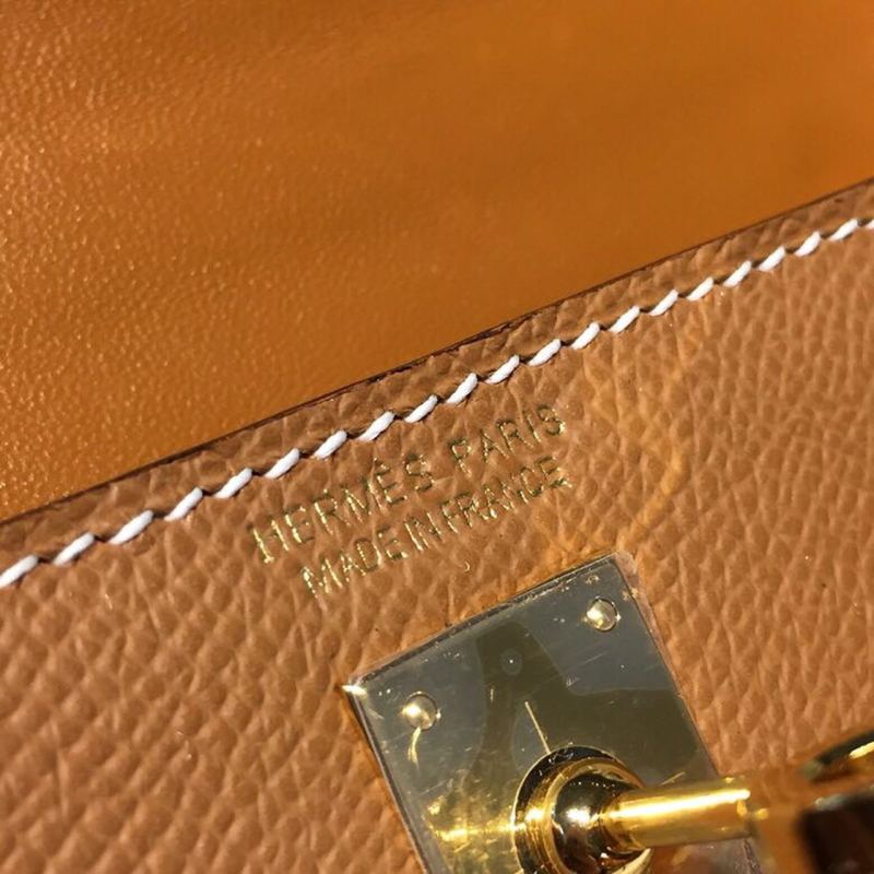 Hermes Mini Kelly Gold For Women Gold Toned Hardware 7.5in/19cm