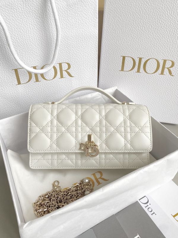 Dior Lady Top Handle Clutch Beige/Black/White For Women 8.5in/21cm S0980ONMJ_M49P