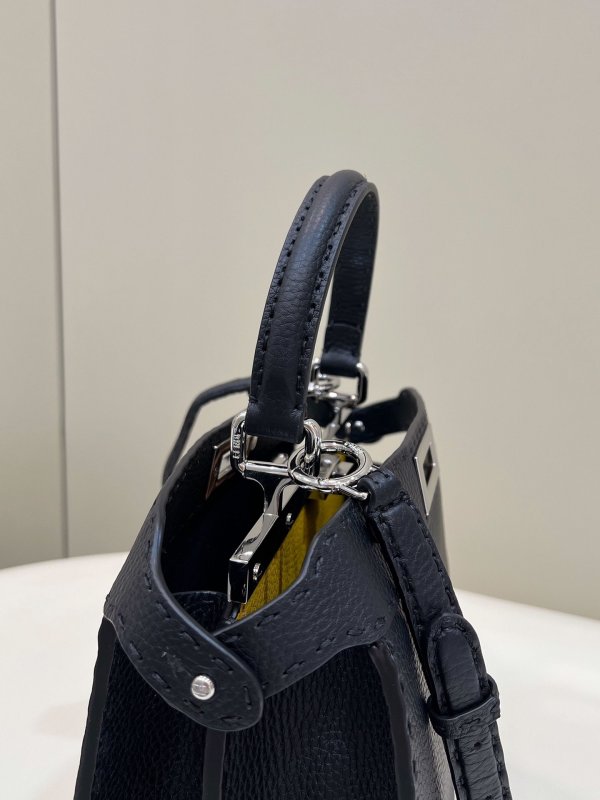 Fendi Peekaboo ISeeU Medium Black For Women, Women’s Handbags, Shoulder Bags 13.1in/33.5cm FF