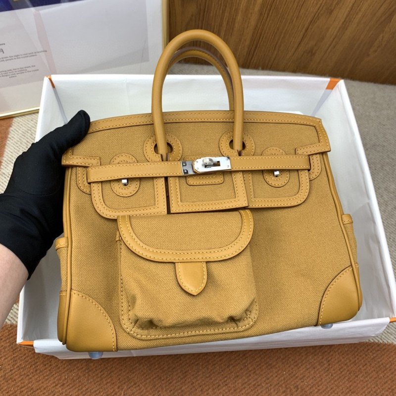 Hermes Birkin Cargo 25 Beige, Silver Toned Hardware Bag For Women, Women’s Handbags, Shoulder Bags 9.8in/25cm