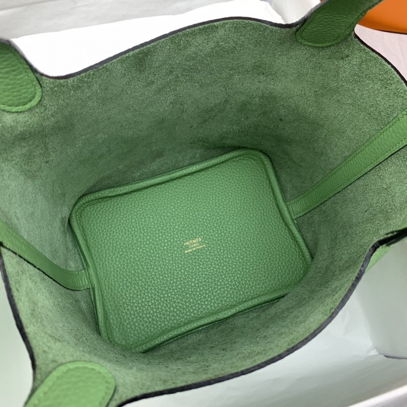Hermes Picotin Lock 18 Bag Light Green With Gold-Toned Hardware For Women, Women’s Handbags 7.1in/18cm