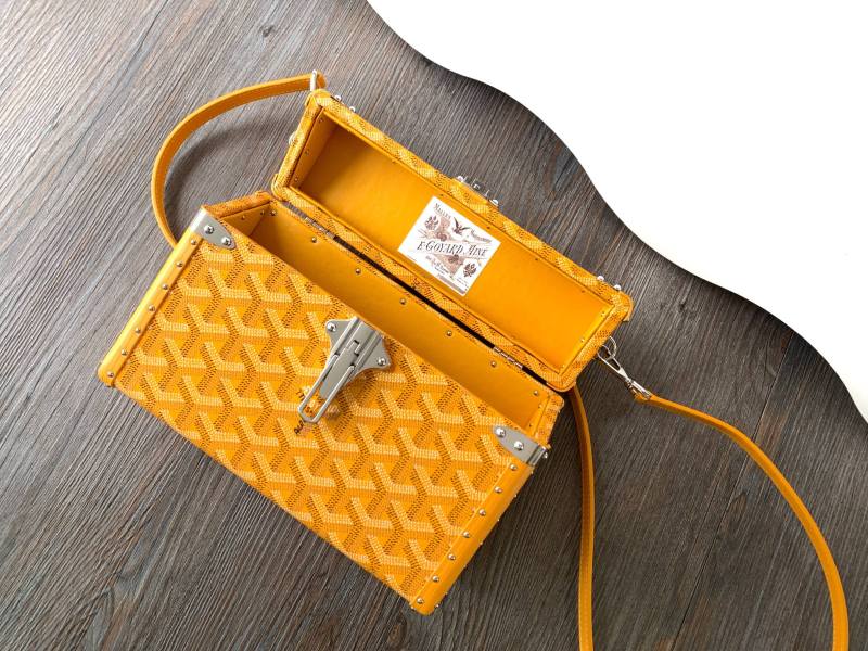 Goyard Cassette Trunk Bag Yellow For Women‎ 5.9in/15cm CASSETPMLTY08CL08P