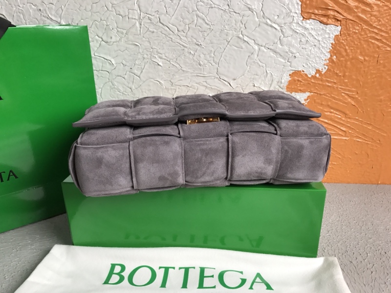 Bottega Veneta Chain Cassette Gray, For Women, Women’s Bags 10.2in/26cm