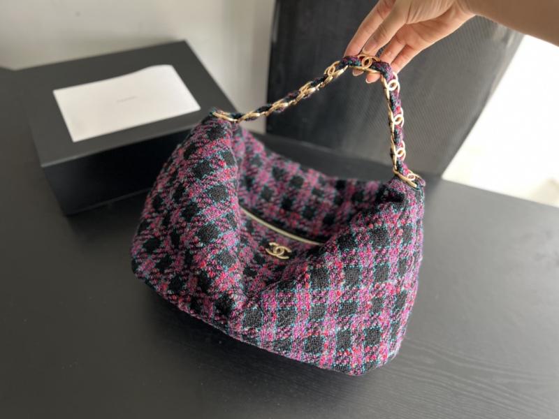 Chanel Large Maxi Hobo Bag Multicolor For Women 19.7 in / 50 cm AS3564 B09252 NJ601