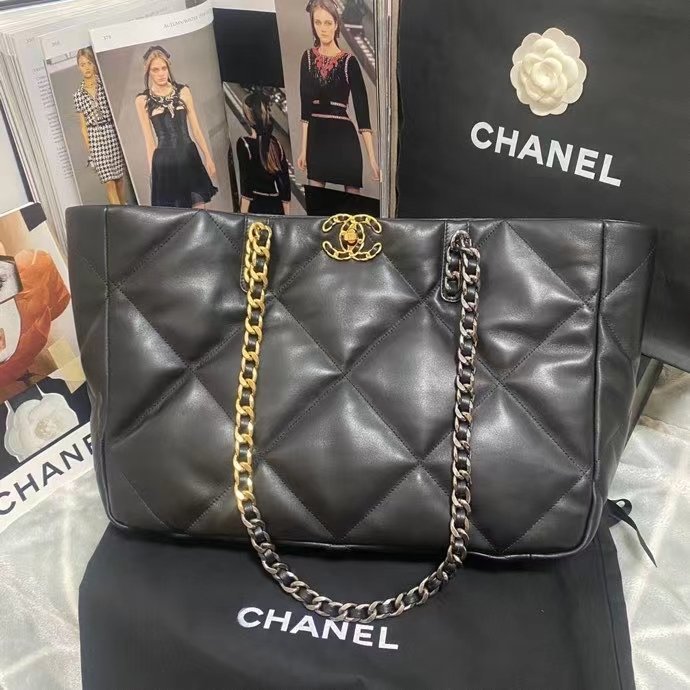 Chanel Shopping Chanel Bag 19 Black For Women, Women’s Bags 16in/41cm