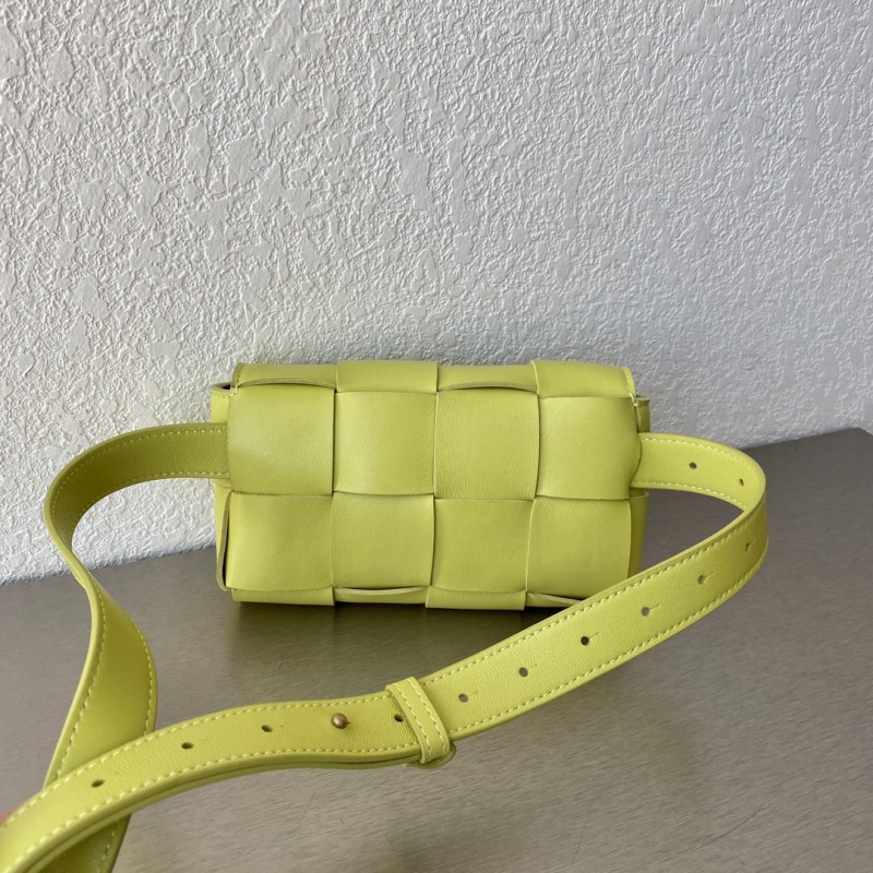 Bottega Veneta Belt Cassette Acid Kiwi, For Women, Women’s Bags 7in/18cm 668572VMAY17301