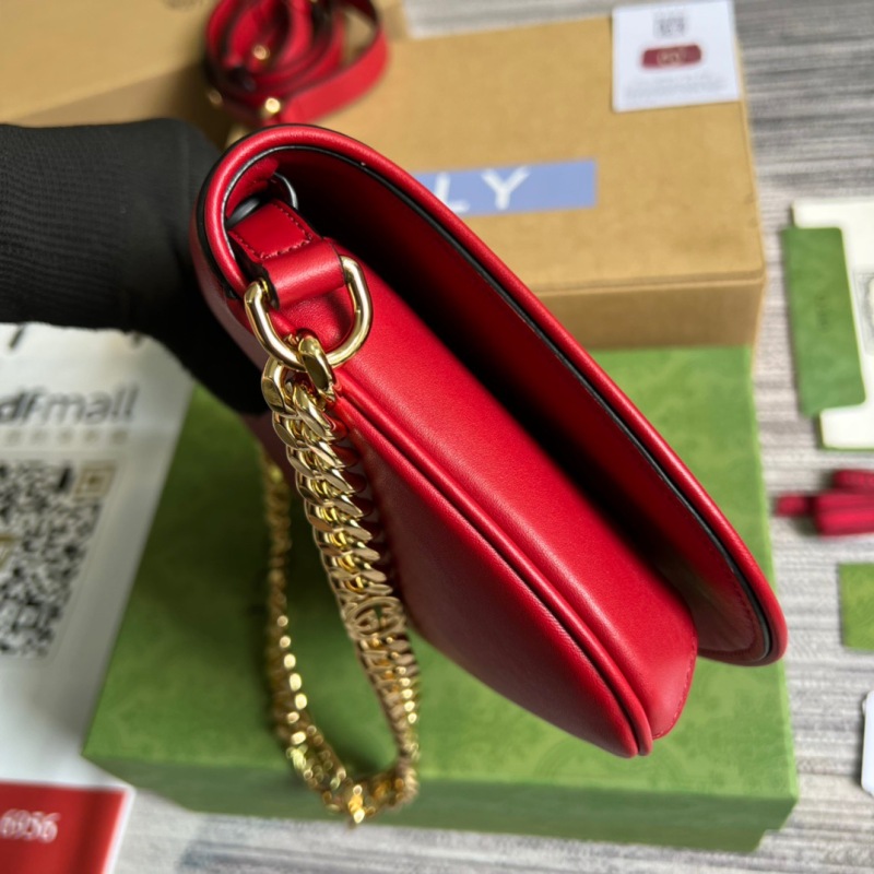 Gucci Blondie Shoulder Bag Red For Women, Women’s Bags 11in/28cm GG‎