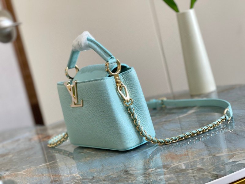 Louis Vuitton Capucines Mini White For Women, Women’s Handbags, Shoulder Bags And Crossbody Bags 8.3in/21cm LV M59850