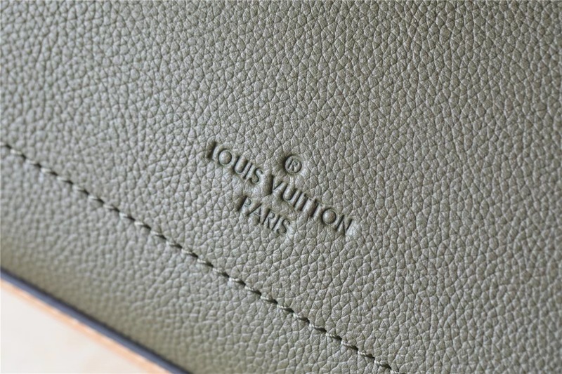 Louis Vuitton Lock Me Ever BB Shouder Bags Green Khaki For Women 11.02in/28cm M20797