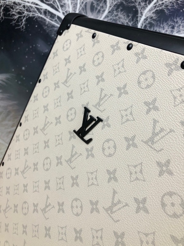 Louis Vuitton Rolling Trunk White 55cm/21.6in