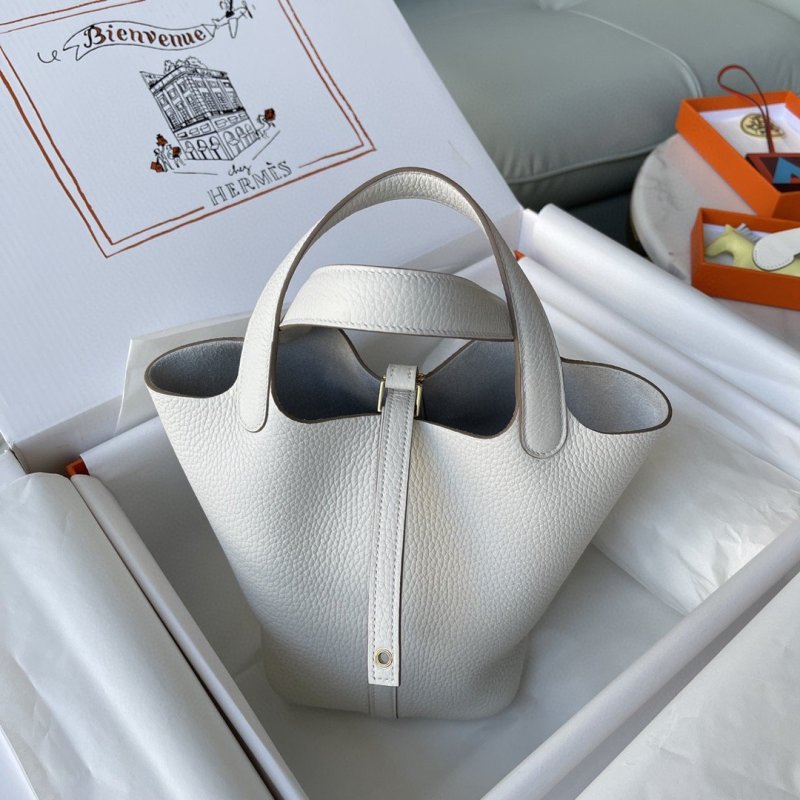 Hermes Picotin Lock 18 Bag White For Women, Women’s Handbags 7.1in/18cm