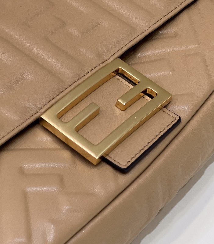 Fendi Baguette Brown For Women, Women’s Handbags, Shoulder And Crossbody Bags 10.6in/27cm FF 8BR600