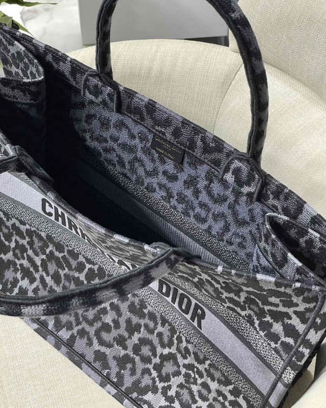 Christian Dior Large Dior Book Tote Gray Multicolor , For Women, Women’s Handbags 16.5in/42cm CD M1286ZRHM_M842