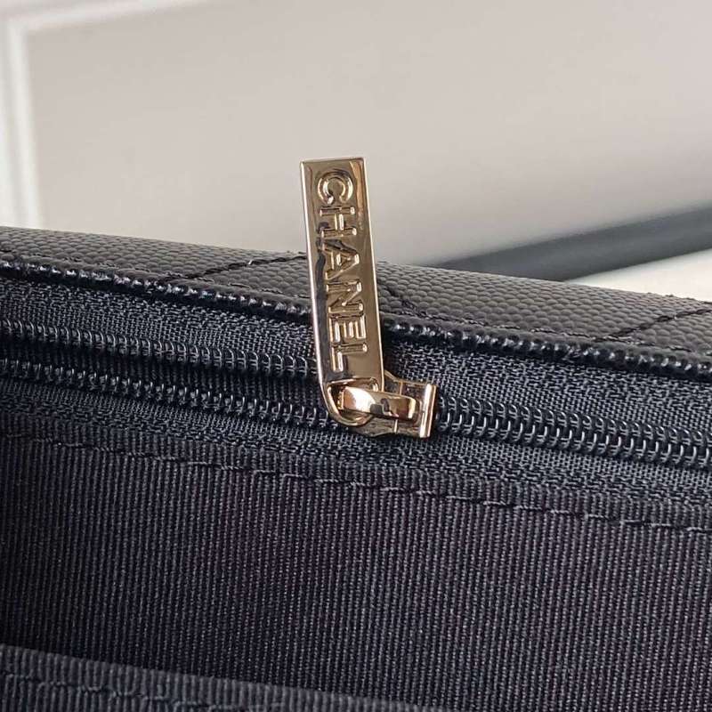 [True-to-ORIGINAL] Chanel Airport Bag Black For Women 38cm / 15in