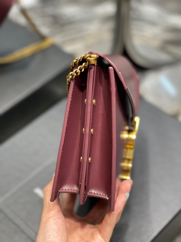 Saint Laurent Cassandra Medium Chain Bag Black/White/Red/Green/Burgundy For Women‎ 8.6in/22cm