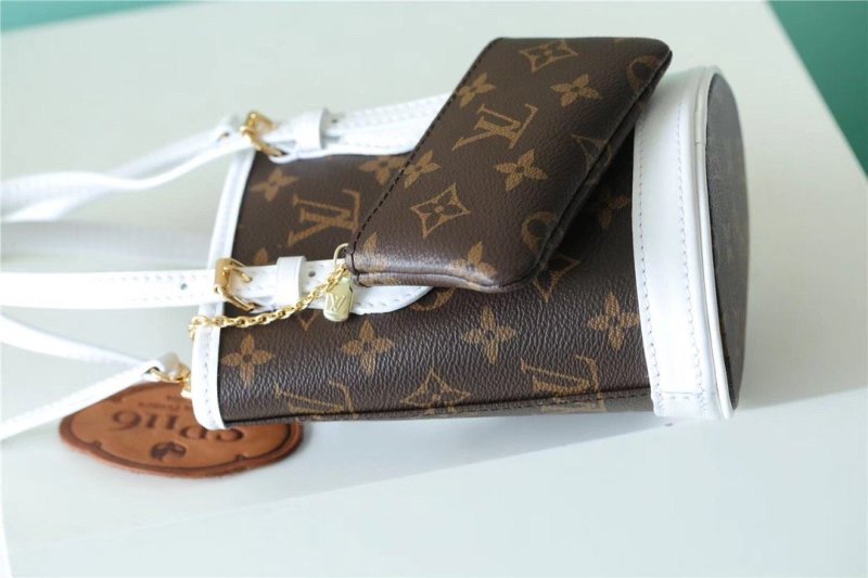 Louis Vuitton Nano Bucket Bag Monogram For Women Brown 6.7in/17cm LV M81489