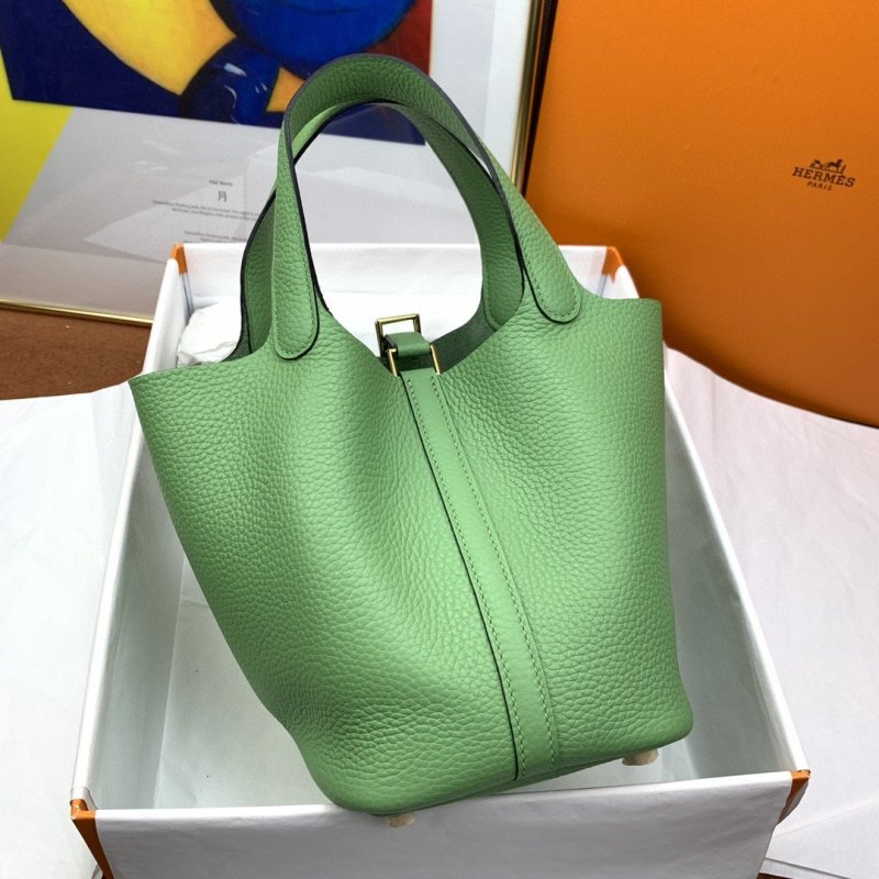 Hermes Picotin Lock 18 Bag Light Green With Gold-Toned Hardware For Women, Women’s Handbags 7.1in/18cm